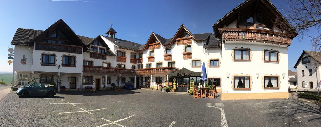 Hotel - Restaurant Berghof Бергхаузен Экстерьер фото